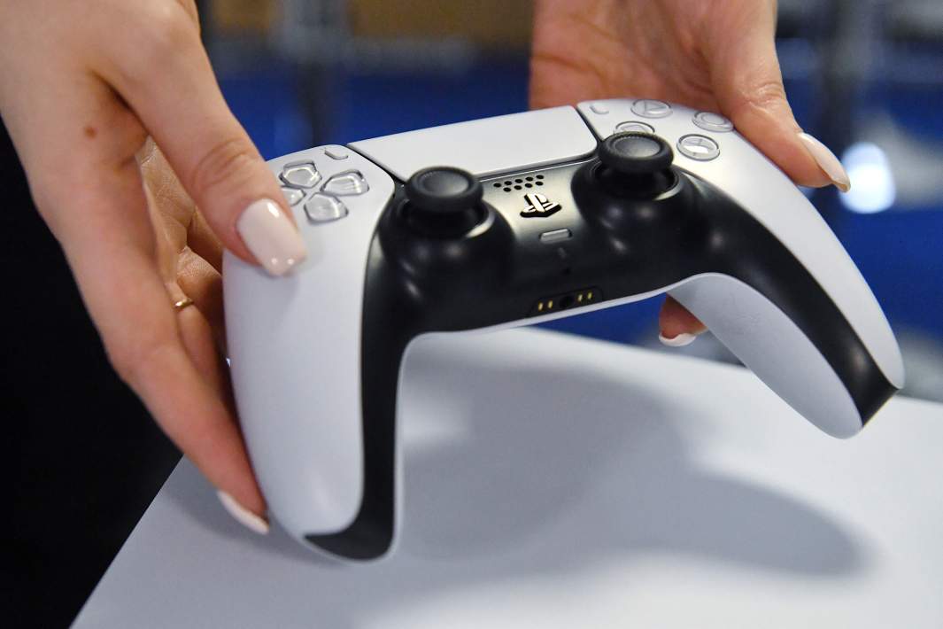 Приставка PlayStation 5 Slim: сколько стоит и когда можно будет купить ...